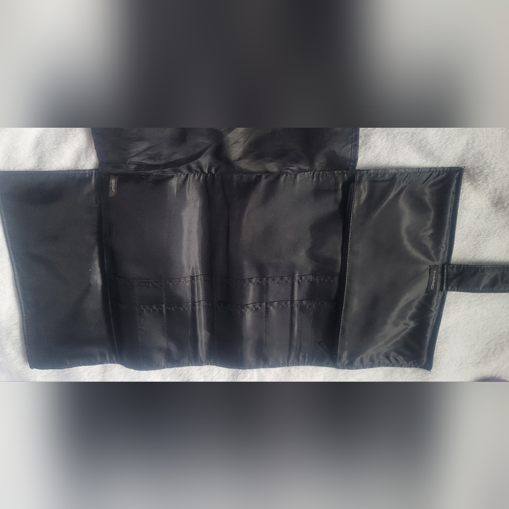 MAC Cosmetics Black Brush Roll Bag